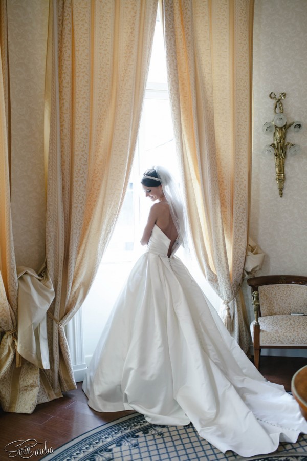 rochie de mireasa - nunta in Bucuresti | Fotograf nunta Sorin Careba